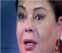 الفنانة ماجدة زكي تنهار بالبكاء خلال الندوة التثقيفية بحضور الرئيس السيسي