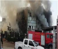 إصابة 8 عمال في حريق هائل بمصنع للصباغة بالعاشر من رمضان