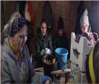 شاهد| مطبخ تطوعي يقدم الطعام لآلاف الجنود والمدنيين بأوكرانيا