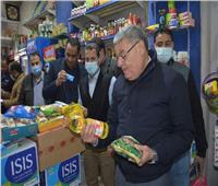 محافظ المنيا يواصل جولاته على الأسواق والمخابز البلدية والمجمعات الغذائية