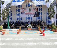 احتفالا بالعيد القومي.. محافظ المنيا يشهد فقرات فنية واستعراضية 