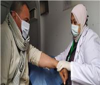 صحة بني سويف: فحص 2290 مواطنا في قافلة طبية