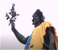 شاهد| تمثال ماريان في ساحة الجمهورية بباريس يرتدي العلم الأوكراني