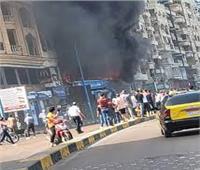 نيابة الإسكندرية تعاين موقع حريق محل بويات دون وقوع إصابات