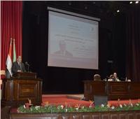الخشت: مشروعات بحثية بالجامعة لتحقيق أهداف استراتيجية مصر 2050