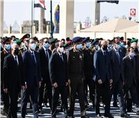 الرئيس يتقدم الجنازة العسكرية لإثنين من كبار قادة القوات المسلحة| فيديو