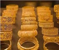 أسعار الذهب تواصل استقرارها في منتصف تعاملات الأحد