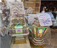 إقبال على شراء فوانيس رمضان في المنيا.. والأسعار تبدأ من 30 جنيهًا