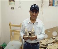 «ميلاد» شاب قبطي يصنع فوانيس رمضان بأشكال المساجد والكنائس ببني سويف |صور