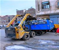 تكثيف الجهود اليومية لرفع تراكمات القمامة من شوارع الشرقية