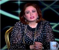إلهام شاهين تكشف سر خلافها مع نادية الجندي: «قالت كلام مش لطيف» | فيديو