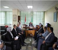 محافظ المنيا يكلف نائبه بمتابعة أعمال لجنة التنمية الاقتصادية المحلية والاستثمار