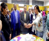 «تربية المنيا» تُنظم معرضًا لطلاب برنامجي العلوم والرياضة 