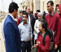 وزير الرياضة يلتقي مجموعة من شباب ذوى الهمم بمقر الوزارة بالعاصمة الإدارية الجديدة