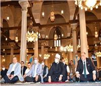 بدء احتفال «الأوقاف» بذكرى العاشر من رمضان بمسجد الحسين   