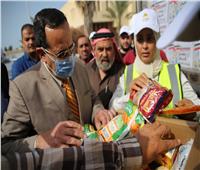 توزيع 7 آلاف كرتونة مواد غذائية على المستحقين بشمال سيناء