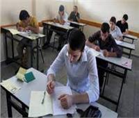 وزير التعليم يعلن جدول امتحانات الصف الثاني الثانوي العام | صور