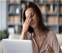 دراسة: النساء أكثر عرضة للشعور بالتوتر والإحباط في العمل