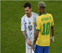 فيفا يحدد موعد إعادة مباراة الأرجنتين والبرازيل في تصفيات المونديال 