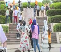 حديقة الأزهر بالقاهرة تستقبل زوارها في أول أيام العيد| فيديو