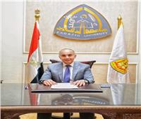 رئيس جامعة الزقازيق ينعى شهداء الحادث الإرهابي بغرب سيناء