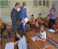 محافظ المنيا يتابع بدء امتحانات الفصل الدراسي الثاني للصف الرابع الابتدائي