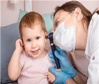 أسباب التهاب الأذن الوسطى عند الأطفال وطرق علاجها
