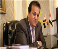 عبد الغفار يشهد توقيع اتفاقية تعاون بين «فاكسيرا وشركة أدوية إماراتية» 