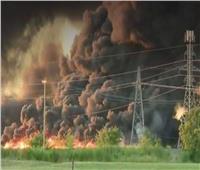 فيديو| حريق هائل في منشأة تحتوي على مواد كيميائية بالولايات المتحدة