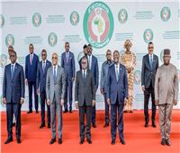 قادة دول غرب أفريقيا يبحثون العقوبات المفروضة على المجالس العسكرية الانقلابية