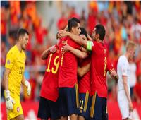 إسبانيا يهزم التشيك بثنائية في دوري الأمم