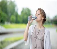 7 فوائد لشرب الماء الساخن على البشرة والصحة