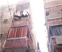 انهيار أجزاء من عقار في العصافرة بالإسكندرية| صور 