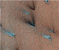رصد ظاهرة غريبة على سطح المريخ