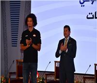 وزير الرياضة يُكرم علي زين لاعب المنتخب المصري لكرة اليد