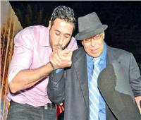 أحمد السعدني يرد على شائعة وفاة والده صلاح السعدني