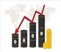 أسعار النفط تواصل تراجعها وسط مخاوف زيادة التضخم