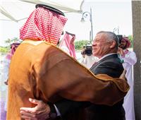 الأمير محمد بن سلمان يستقبل ملك الأردن للمشاركة في «قمة جدة» | فيديو