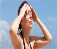 أعراض الإصابة بضربات الشمس وطرق الوقاية منها |فيديو