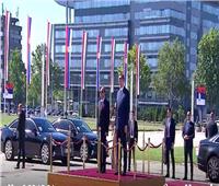 فيديو| مراسم استقبال الرئيس السيسي بقصر الرئاسة في بلجراد