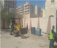 تكثيف الحملات اليومية في قرية النخيل بالعجمي لتحسين المرافق والخدمات  