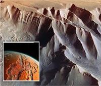 الكشف عن وادي فاليس مارينيريس على كوكب المريخ 