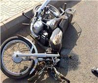 مصرع شخصين في حادث تصادم دراجة بخارية برصيف في أسيوط 