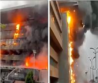 اندلاع حريق هائل في مستودع لتجارة التجزئة بموسكو| فيديو
