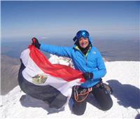 أول مصرية تتسلق «إيفرست» تحكي المعاناة: شهران لأصل إلى القمة .. فيديو