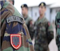 ألبانيا تعتقل روسيين وأوكراني كانوا يحاولون دخول مصنع عسكري وسط البلاد