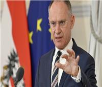 وزير داخلية النمسا: نظام اللجوء في بلدنا يواجه أعباء واسعة