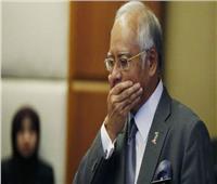 الحكم بسجن رئيس الوزراء الماليزي السابق نجيب رزاق 12 عاما