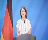 وزيرة الخارجية الألمانية: لدينا نقص في مخزونات الأسلحة