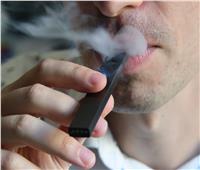 «الصحة»: السجائر الإلكترونية حيلة وهمية لا تساعد في الإقلاع عن التدخين 